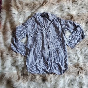 Zara Blue and White Pin Stripe Button Doqn